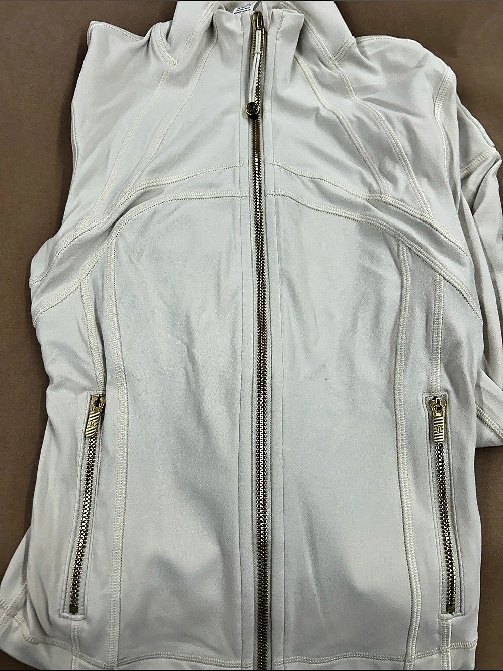 lululemon Define Cropped Jacket * Nulu White Cropped Vest Size 2 NWT